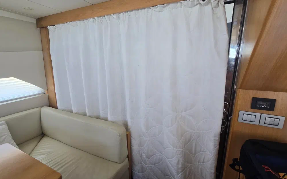 slider 15 Rodman Muse 44