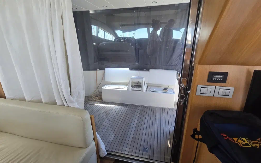 slider 14 Rodman Muse 44