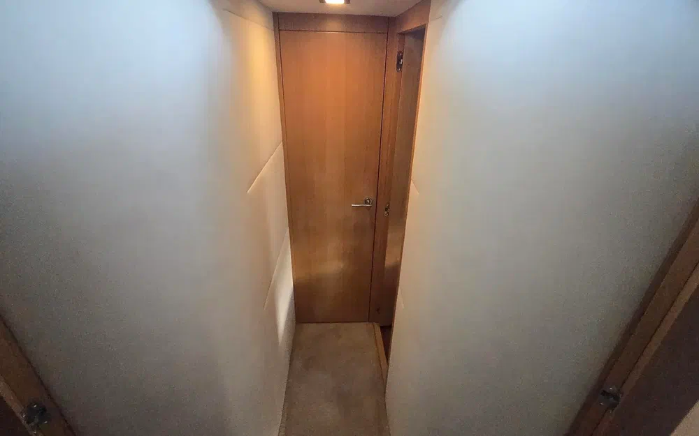 slider 34 Rodman Muse 44