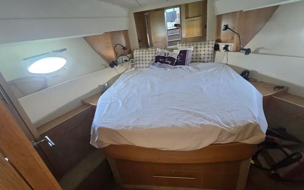slider 42 Rodman Muse 44