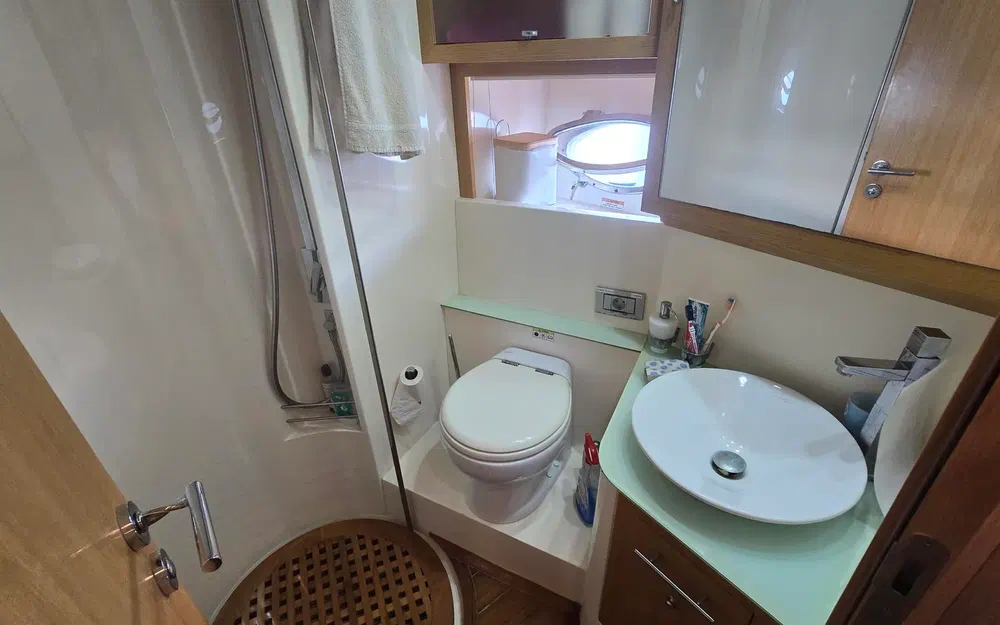slider 47 Rodman Muse 44
