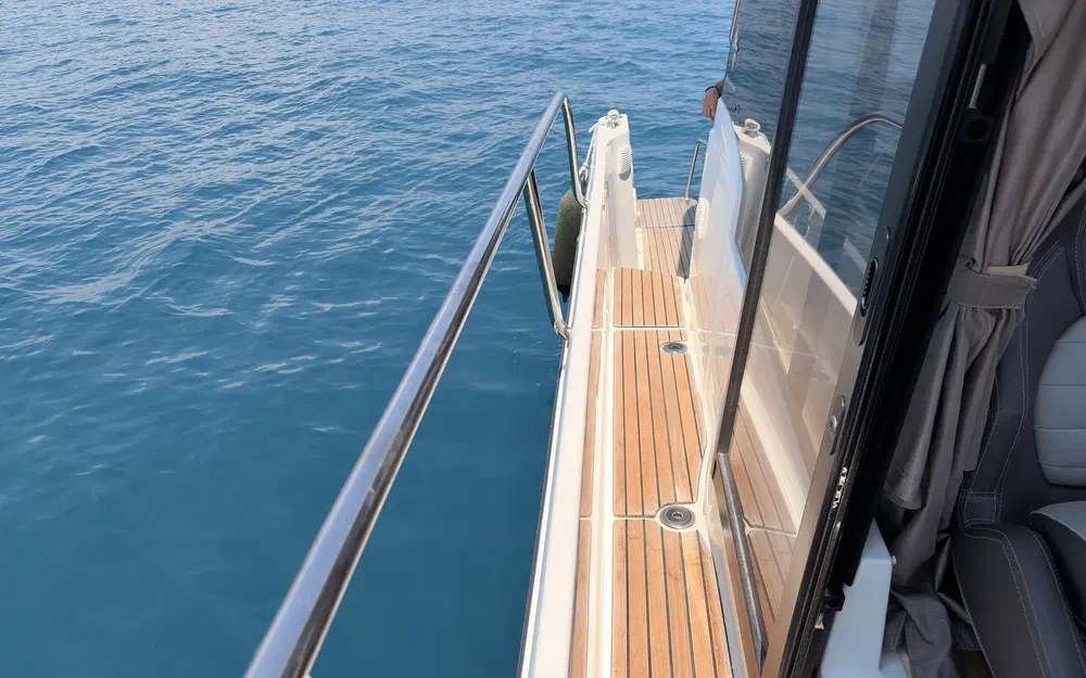 slider 10 Jeanneau Merry Fisher 1095
