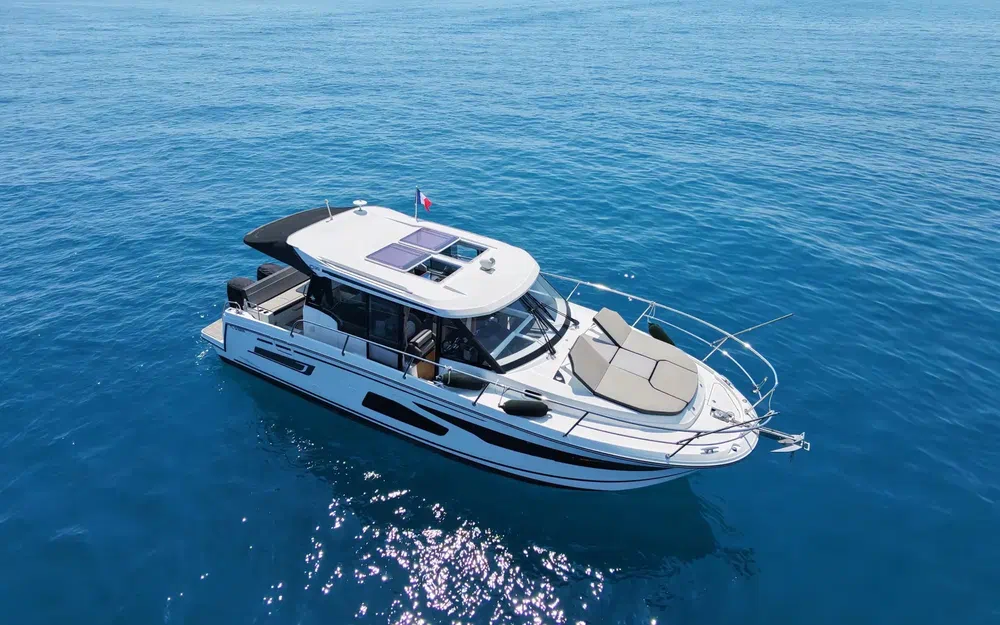 slider 4 Jeanneau Merry Fisher 1095