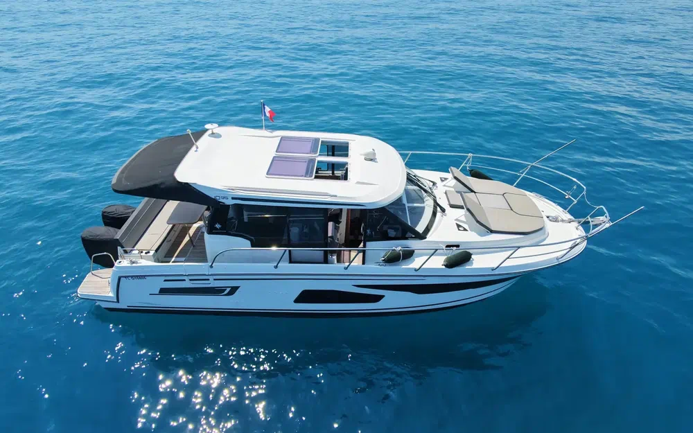 slider 5 Jeanneau Merry Fisher 1095