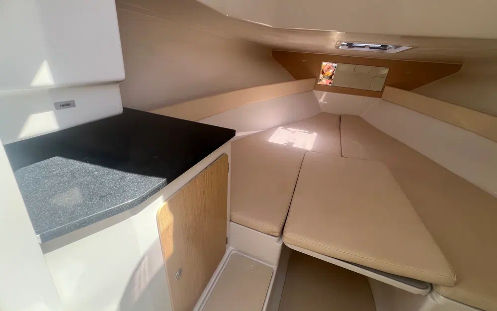 slider 11 Pacific Craft 650 SC