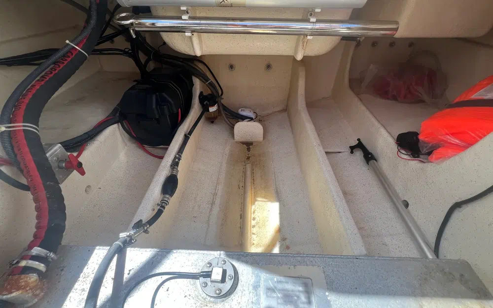 slider 23 Pacific Craft 650 SC