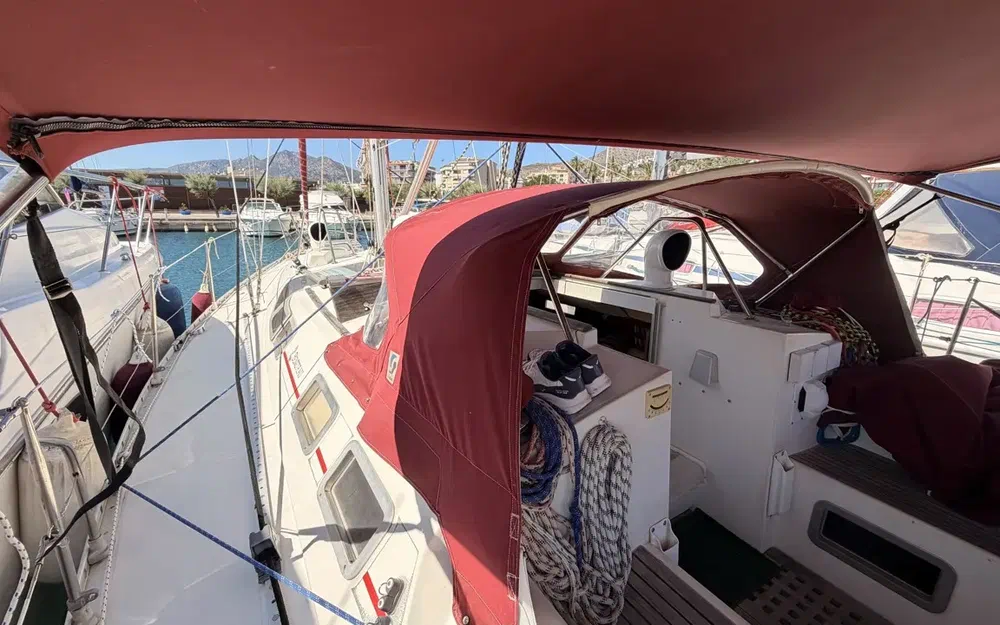 slider 10 Beneteau Oceanis 390