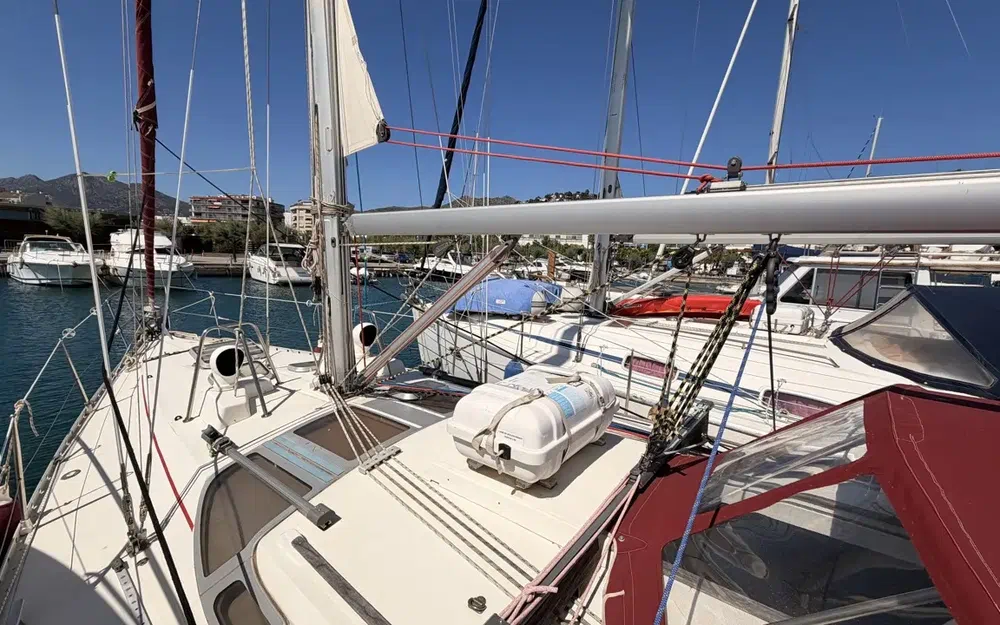 slider 17 Beneteau Oceanis 390