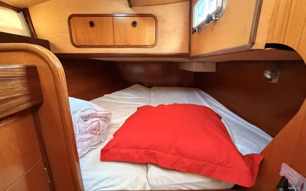 slider 22 Beneteau Oceanis 390