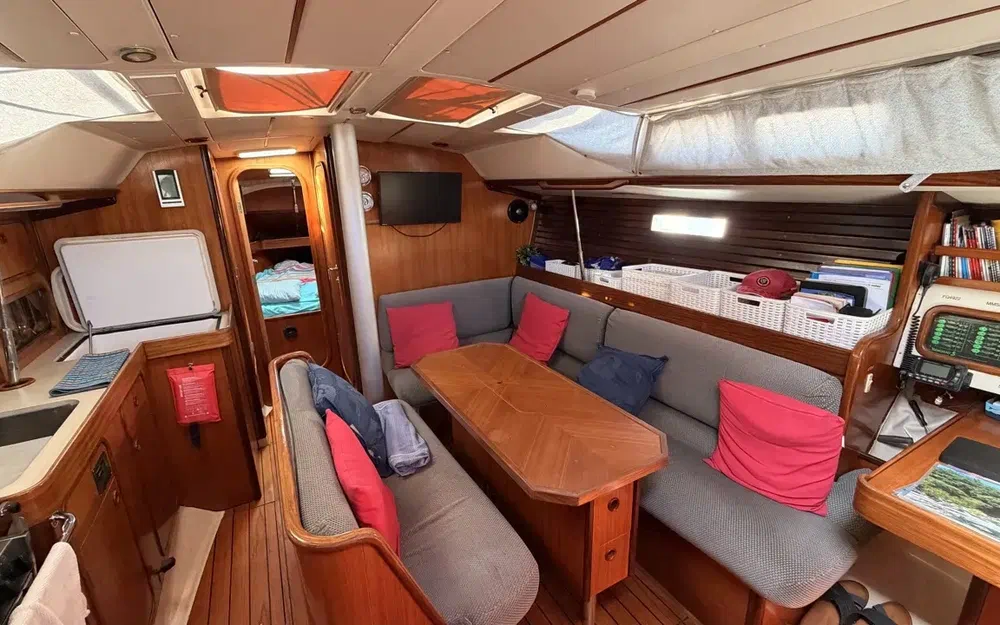 slider 27 Beneteau Oceanis 390