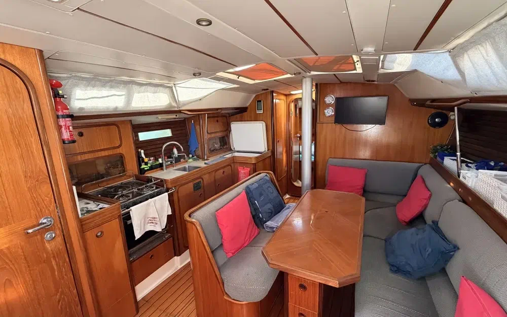 slider 28 Beneteau Oceanis 390
