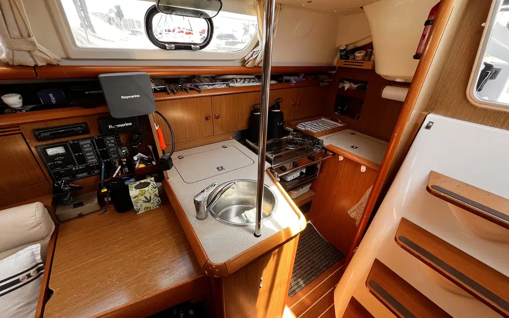 slider 20 Jeanneau Sun Odyssey 32 i