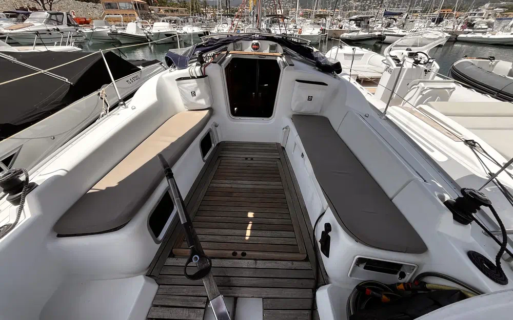 slider 4 Jeanneau Sun Odyssey 32 i