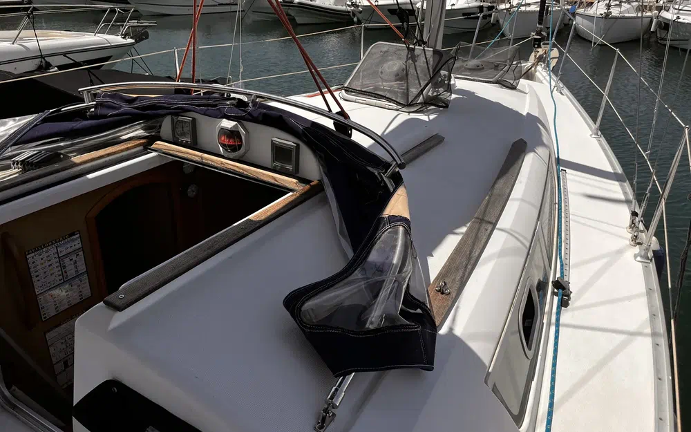 slider 10 Jeanneau Sun Odyssey 32 i