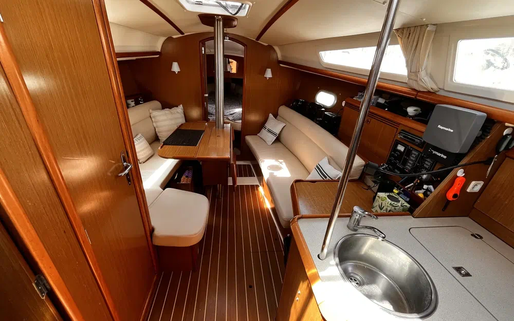 slider 12 Jeanneau Sun Odyssey 32 i