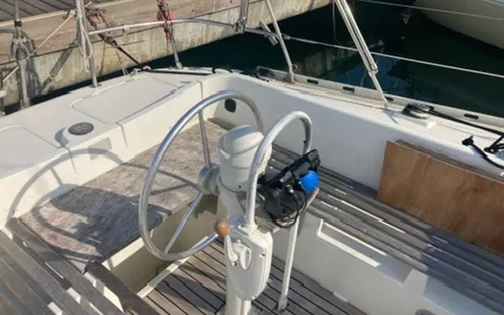 slider 5 Beneteau First 35