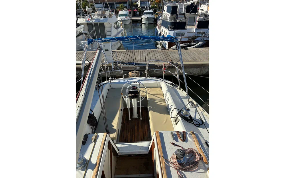 slider 3 Beneteau First 35