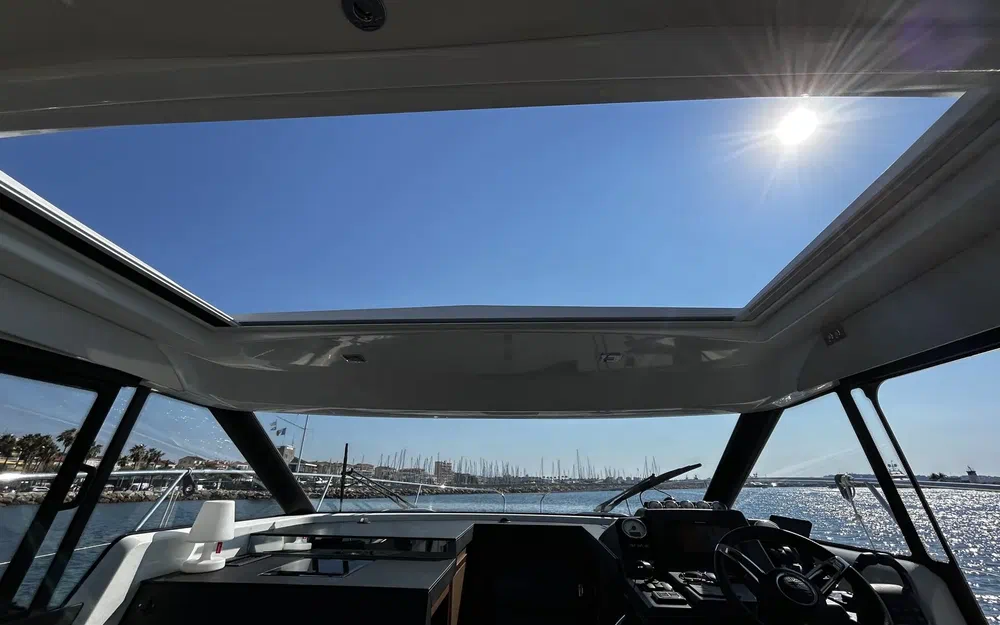 slider 35 Jeanneau NC 37