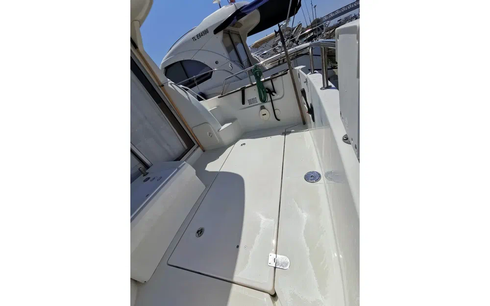 slider 5 Beneteau antares 8s
