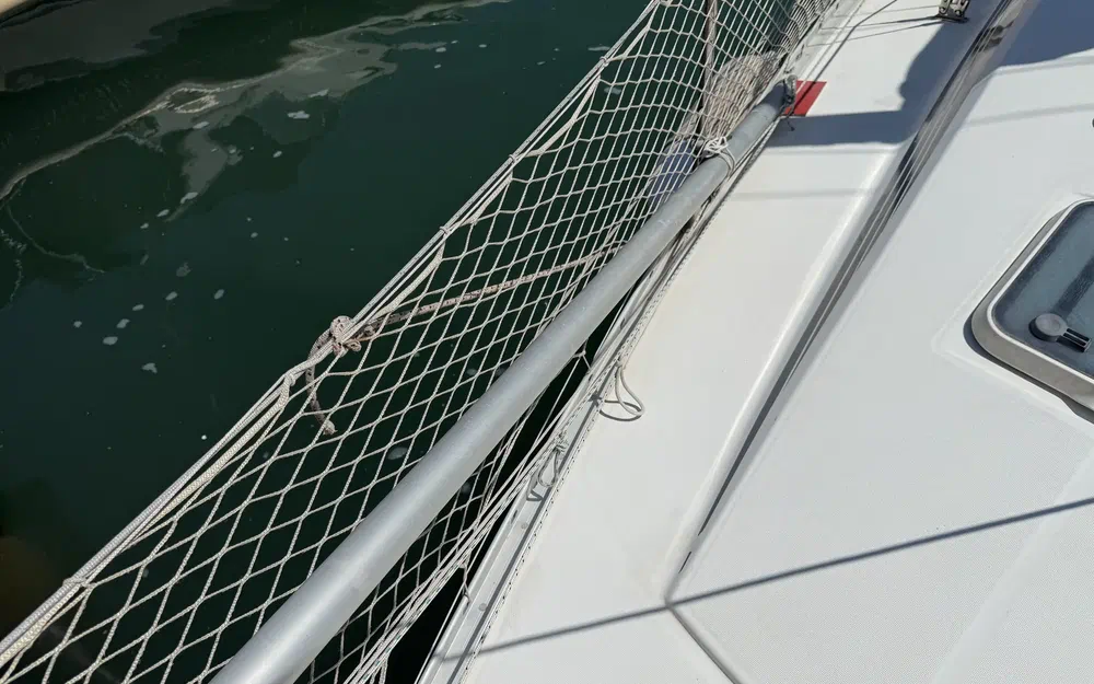 slider 11 Beneteau First 285