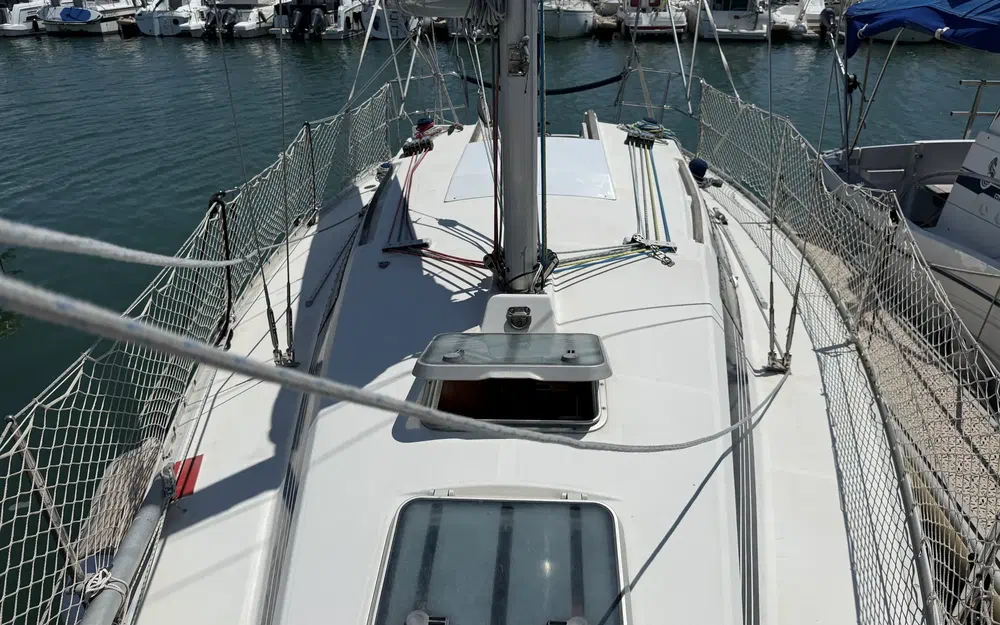 slider 12 Beneteau First 285