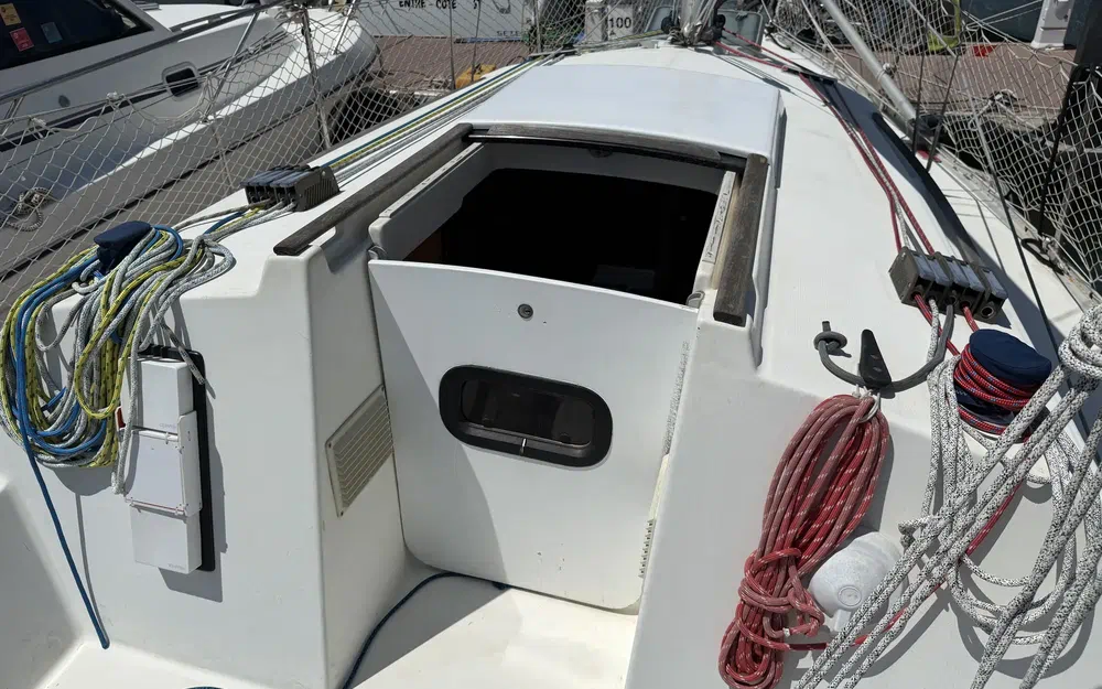 slider 15 Beneteau First 285