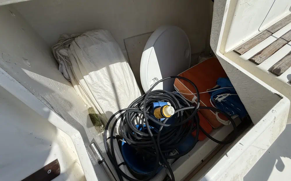 slider 17 Beneteau First 285