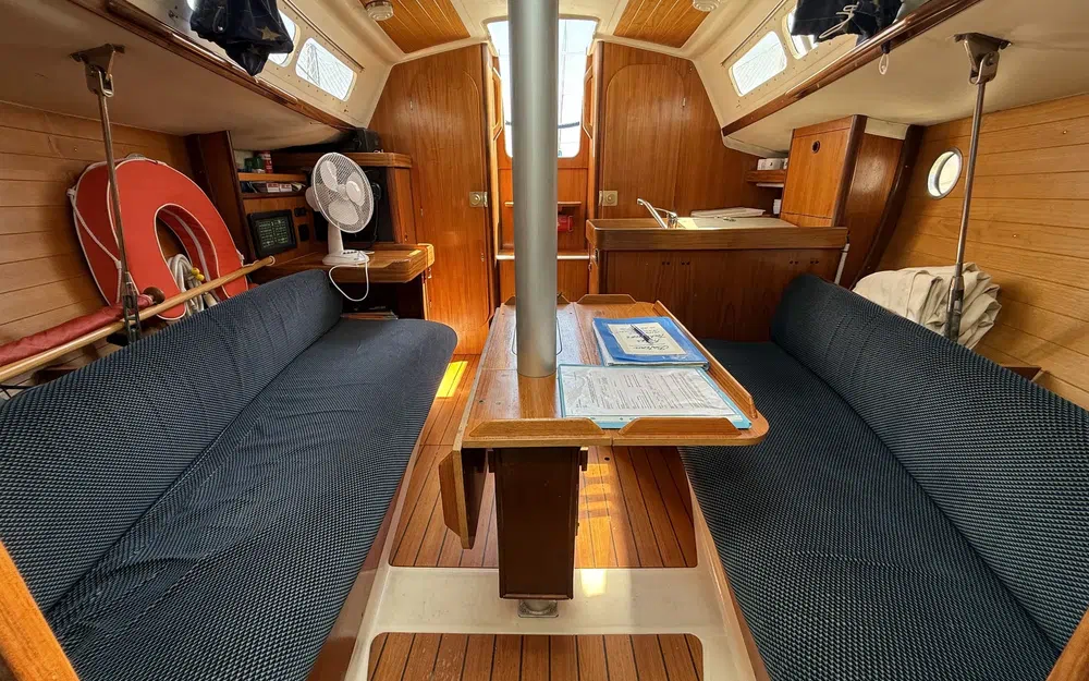 slider 27 Beneteau First 285