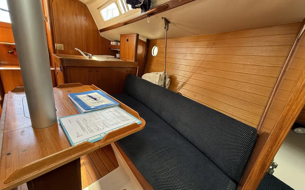 slider 28 Beneteau First 285