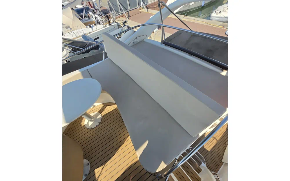 slider 13 Jeanneau Prestige 36