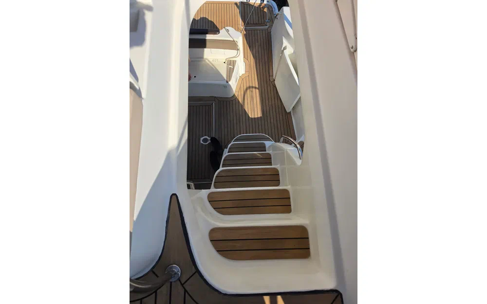 slider 14 Jeanneau Prestige 36