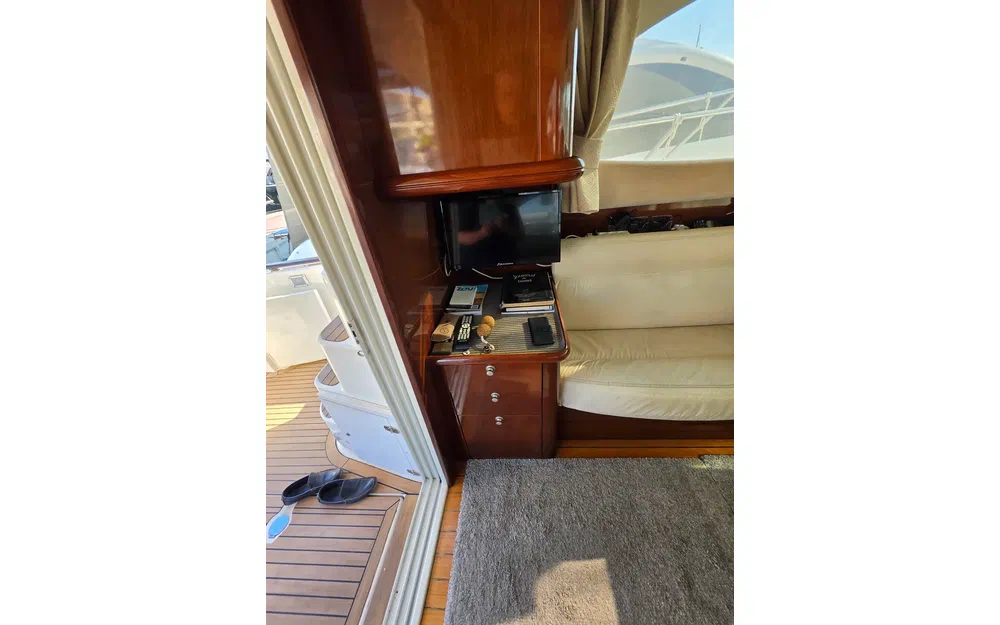 slider 16 Jeanneau Prestige 36