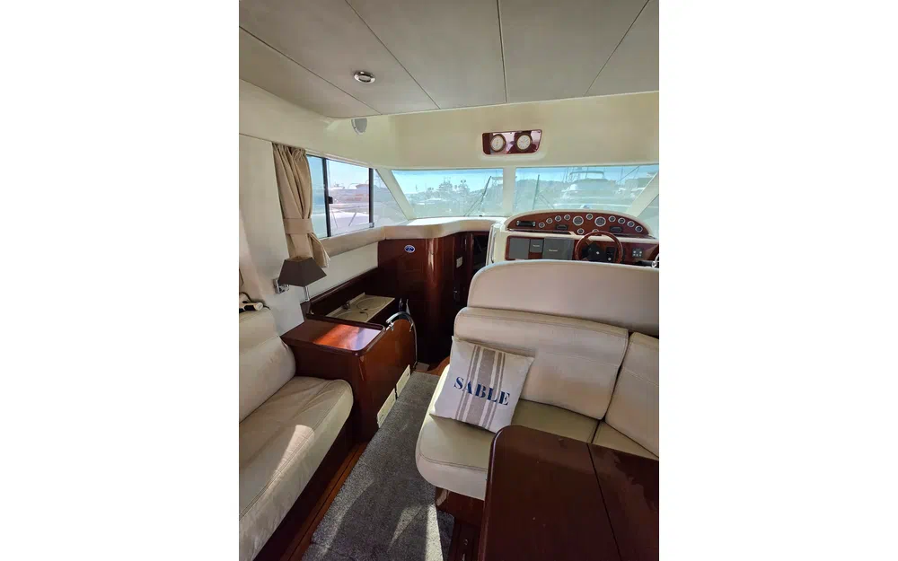 slider 19 Jeanneau Prestige 36