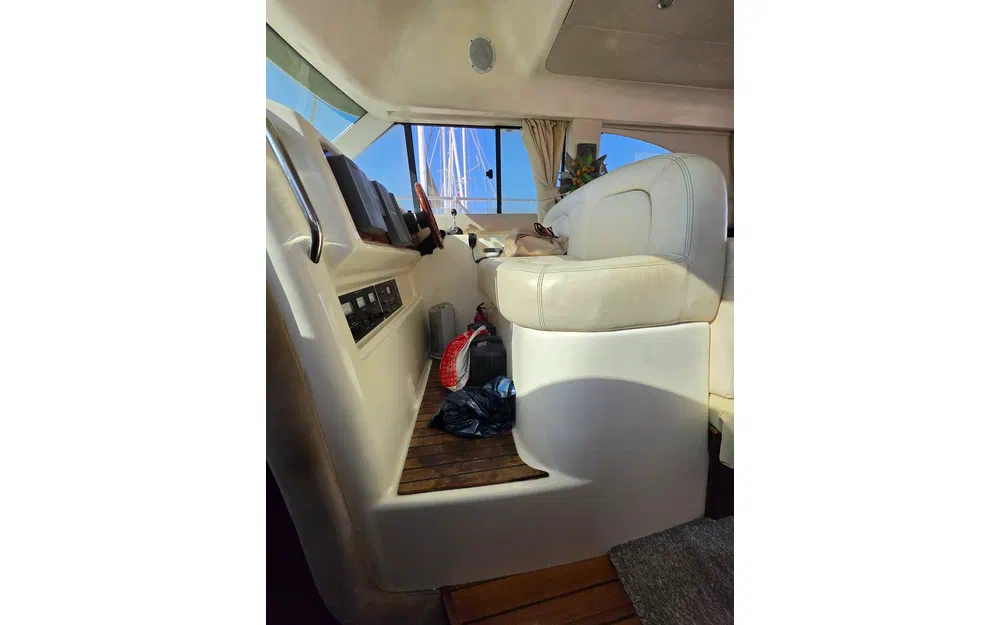 slider 20 Jeanneau Prestige 36