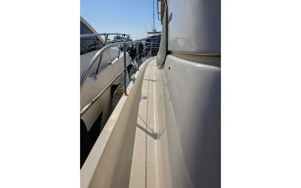 slider 5 Jeanneau Prestige 36
