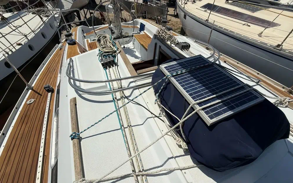 slider 12 Grand Soleil 37