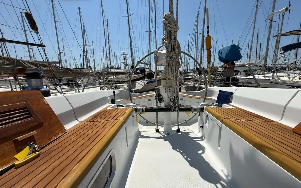 slider 19 Grand Soleil 37