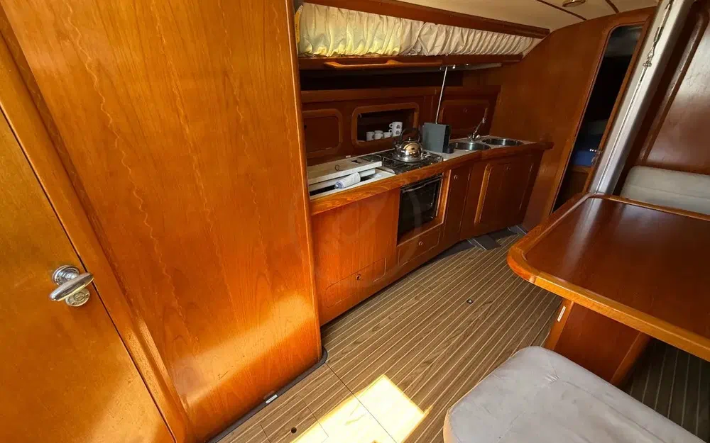 slider 23 Grand Soleil 37