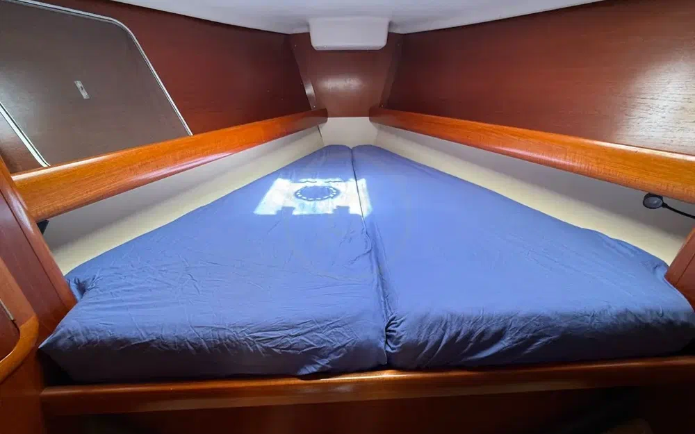 slider 27 Grand Soleil 37