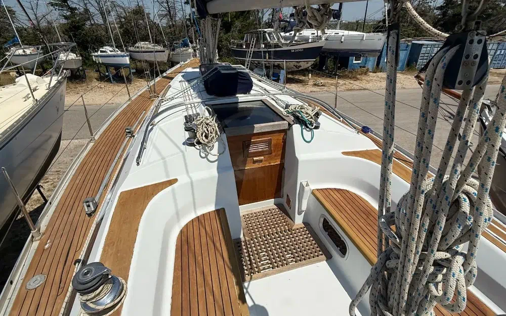 slider 6 Grand Soleil 37