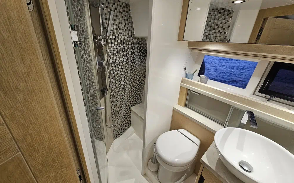 slider 31 Galeon 420 Fly