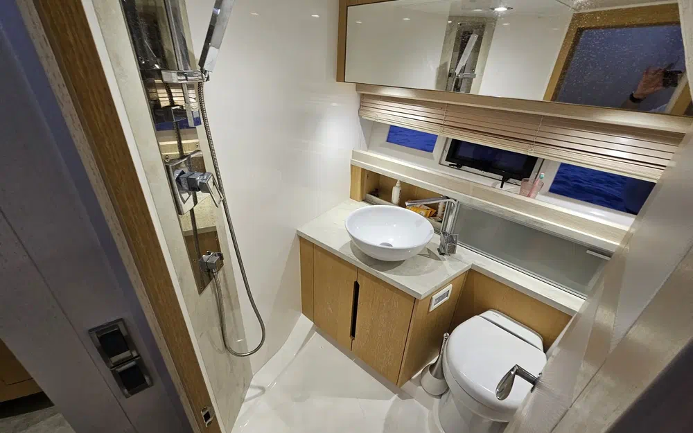 slider 34 Galeon 420 Fly