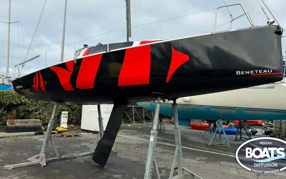 slider 0 Beneteau First 24 SE