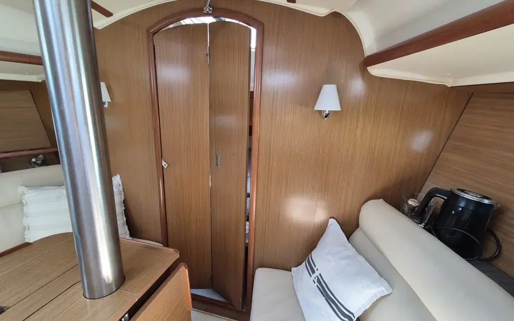 slider 33 Jeanneau Sun Odyssey 32 i