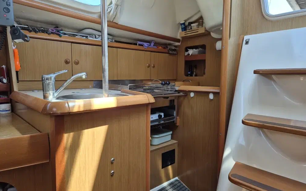slider 48 Jeanneau Sun Odyssey 32 i