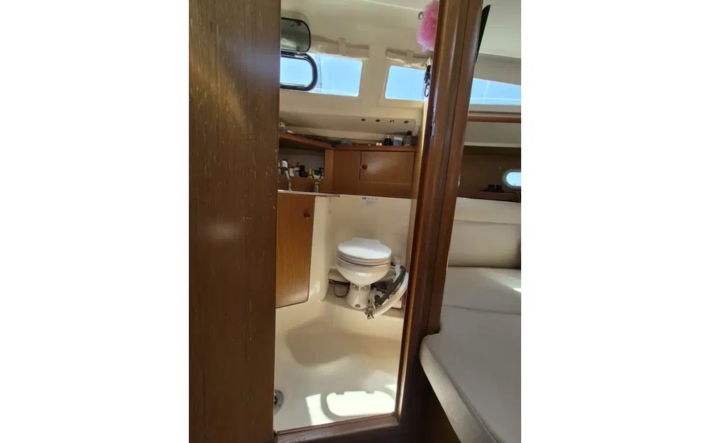 slider 5 Jeanneau Sun Odyssey 32 i