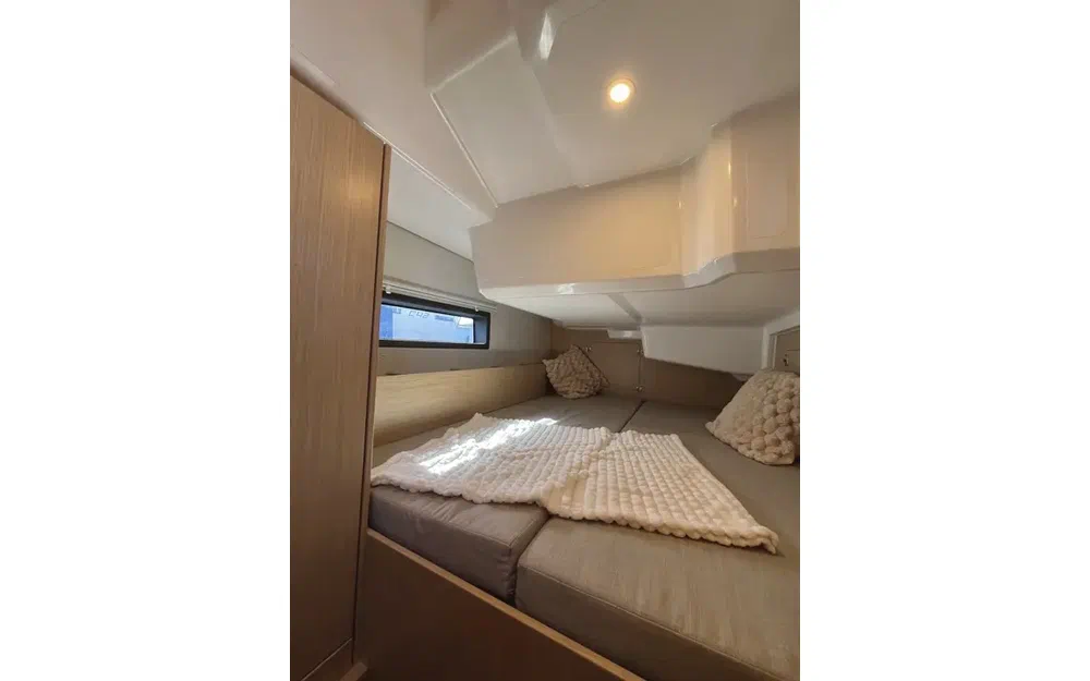 slider 5 Bavaria C38