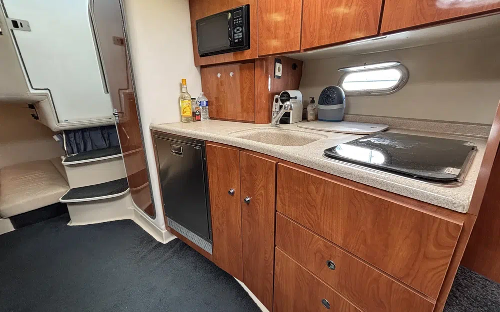 slider 24 Four Winns Vista 328