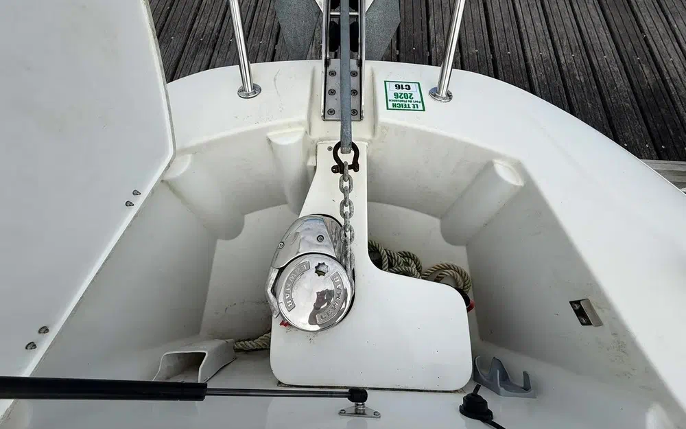 slider 5 Jeanneau CAP CAMARAT 7.5 CC SERIE 2