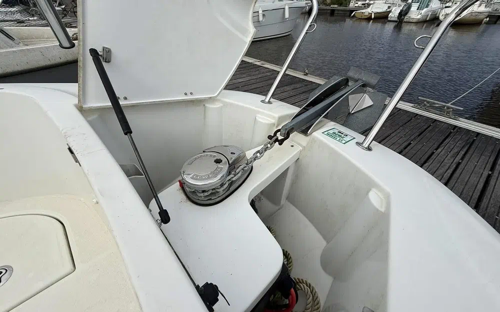 slider 4 Jeanneau CAP CAMARAT 7.5 CC SERIE 2